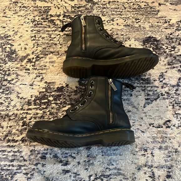 Dr Marten Pascal 1460 boot - Picture 3 of 8